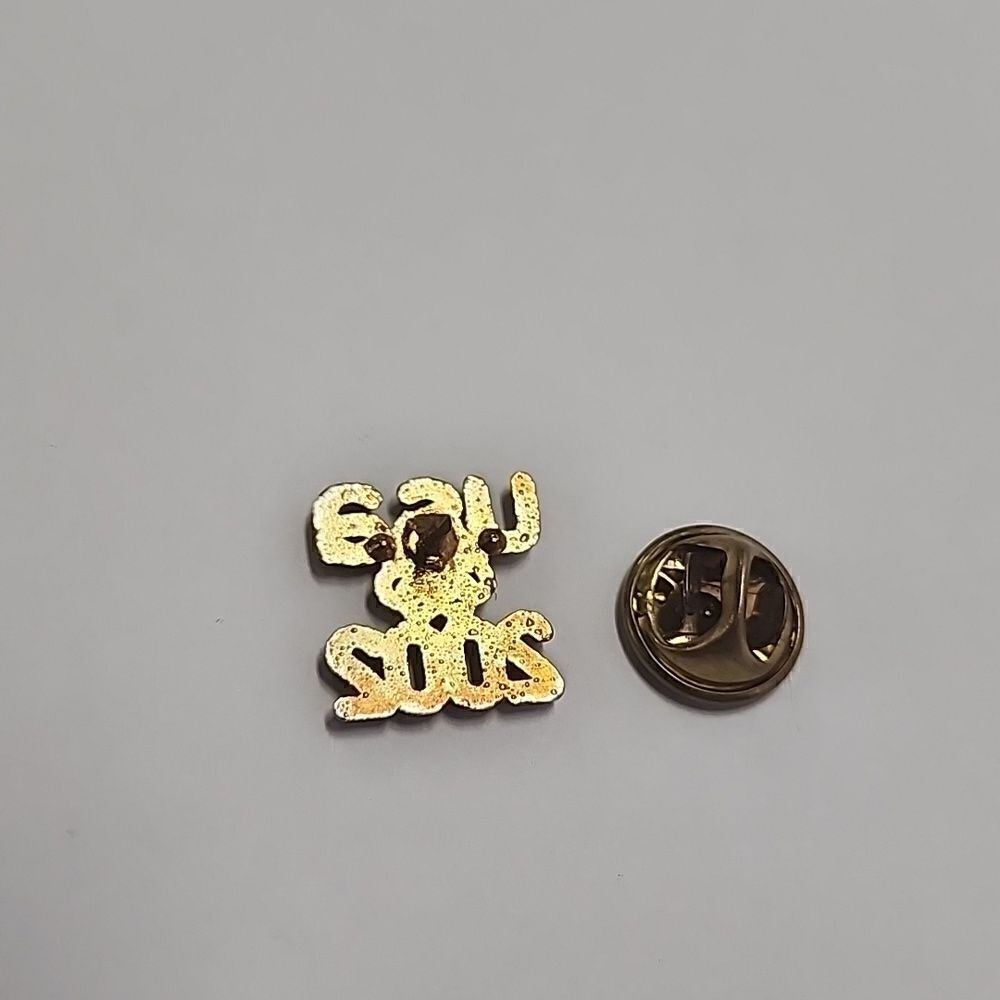 OLYMPIC PIN TEAM USA GOLD TONE 2002 RINGS - Picture 2 of 3